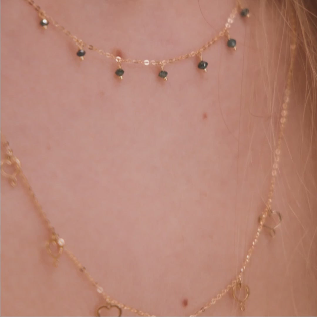 18 KT SEVEN HEARTS MAMAN ANHÄNGERKETTE – GCSSO7MSPN