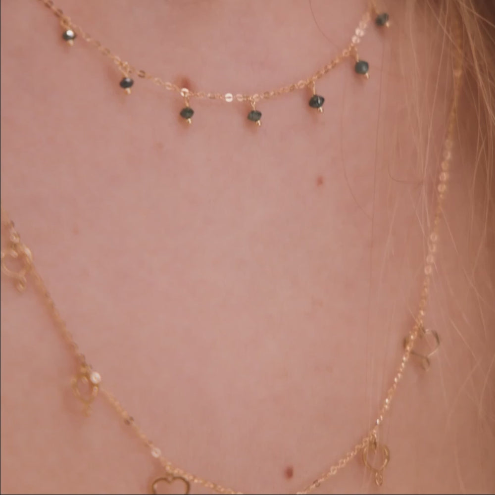 18 KT SEVEN HEARTS MAMAN ANHÄNGERKETTE – GCSSO7MSPN