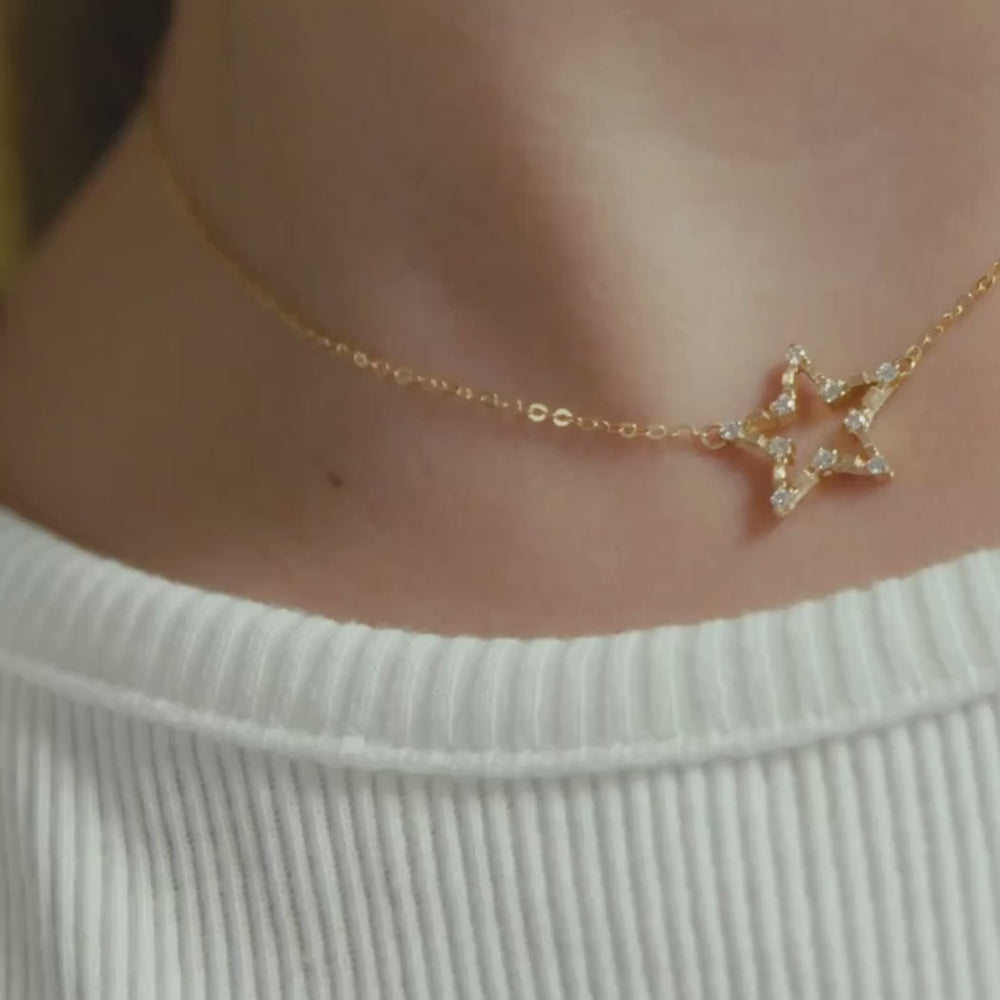 Stern-Halskette aus Gelbgold mit Diamanten – GCETLGB