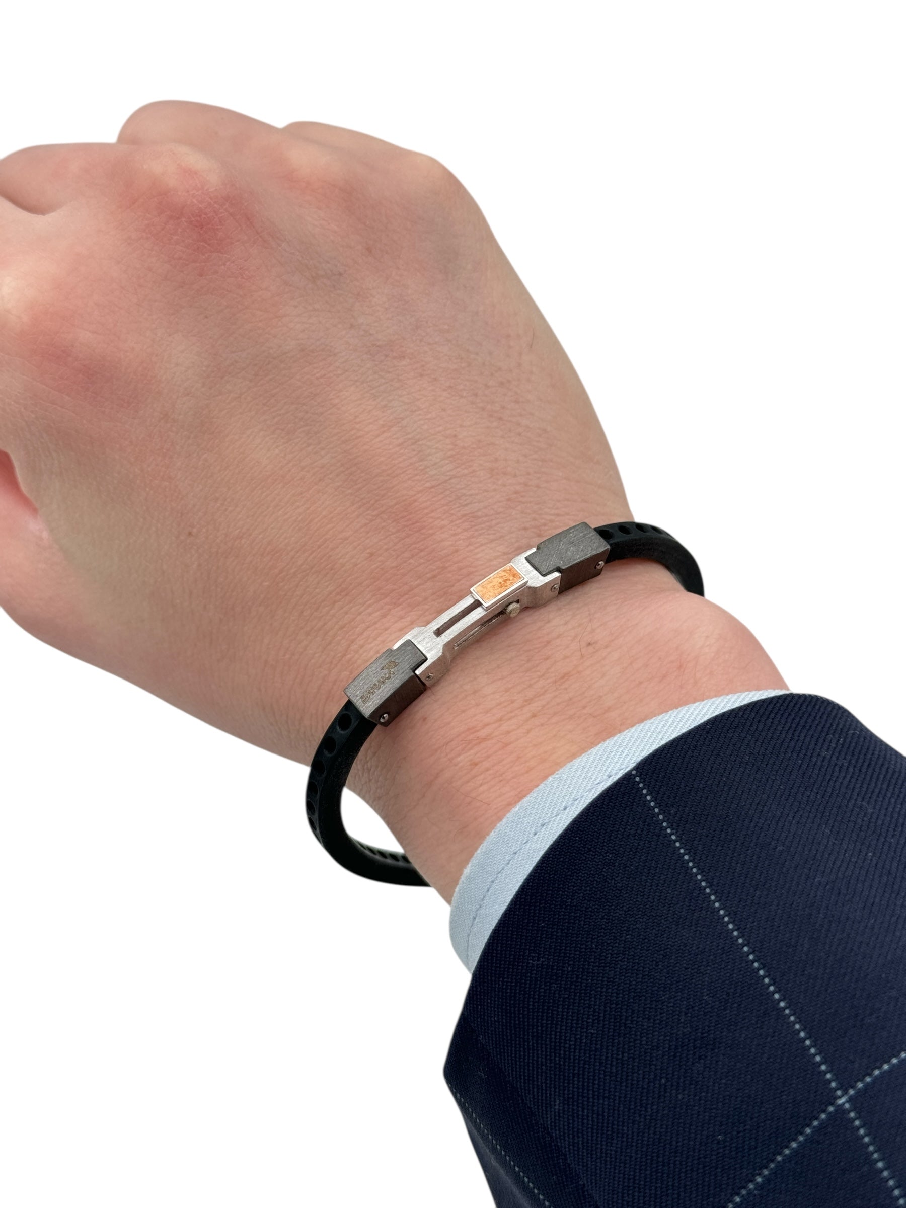 Bracciale Baraka in caucciu' e acciaio, con diamantino sulla chiusura - BR273121