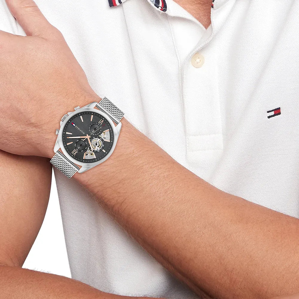 Orologio cronografo scheletrato da uomo Tommy Hilfiger, quadrante antracite, 44mm - 1710646