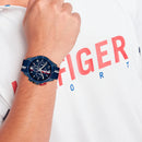 Orologio cronografo da uomo Tommy Hilfiger, COLLEZIONE Bank, quadrante blu e cinturino in caucciù, 46mm - 1792169