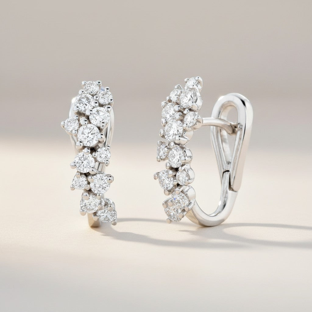 Orecchini Buonocore a cerchio ovale in oro bianco 18kt con diamanti bianchi, 0.80ct - 1888O01DW