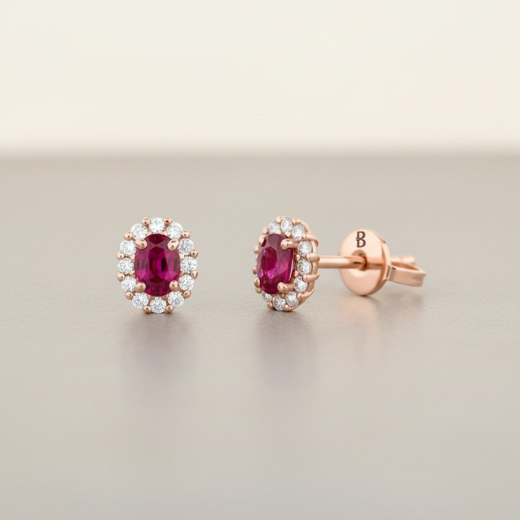 Orecchini Buonocore in oro rosa 18kt e contorno di diamanti bianchi con rubini ovale, 0.45ct di rubini - 1929O03MP