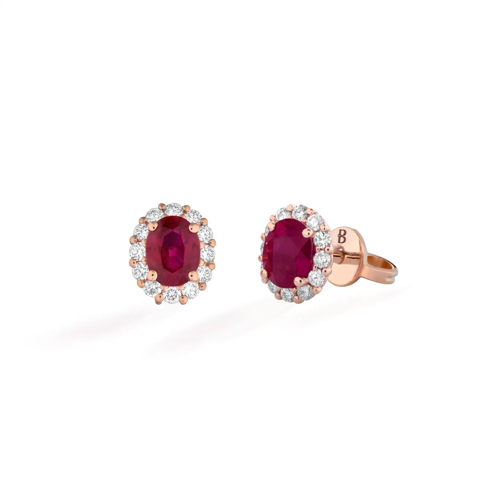 Orecchini Buonocore in oro rosa 18kt e contorno di diamanti bianchi con rubini ovale, 0.94ct di rubini - 1930O03MP