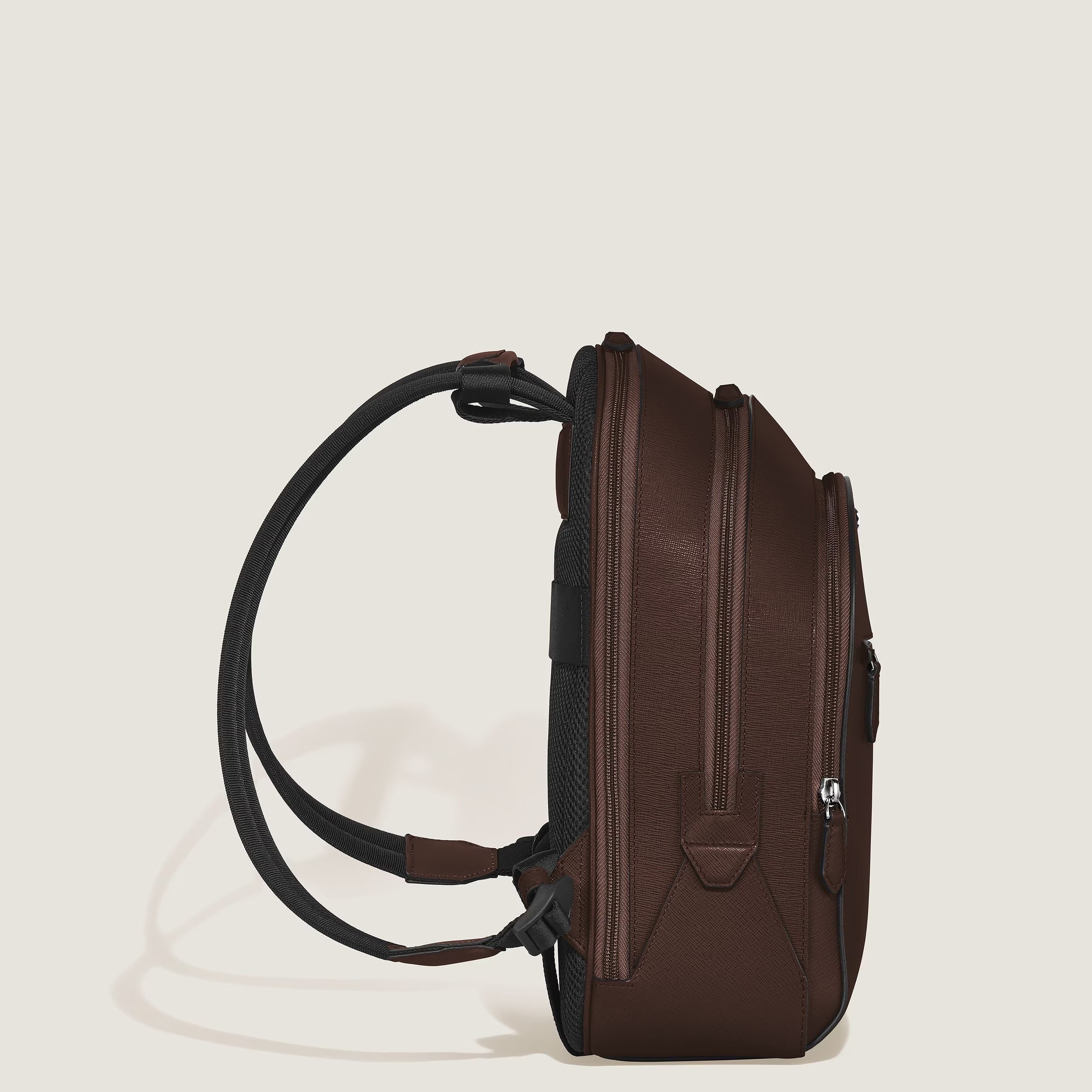 Zaino Montblanc Modello Medio con 3 Compartimenti in Pelle Sartorial, colore Ebony - 222929