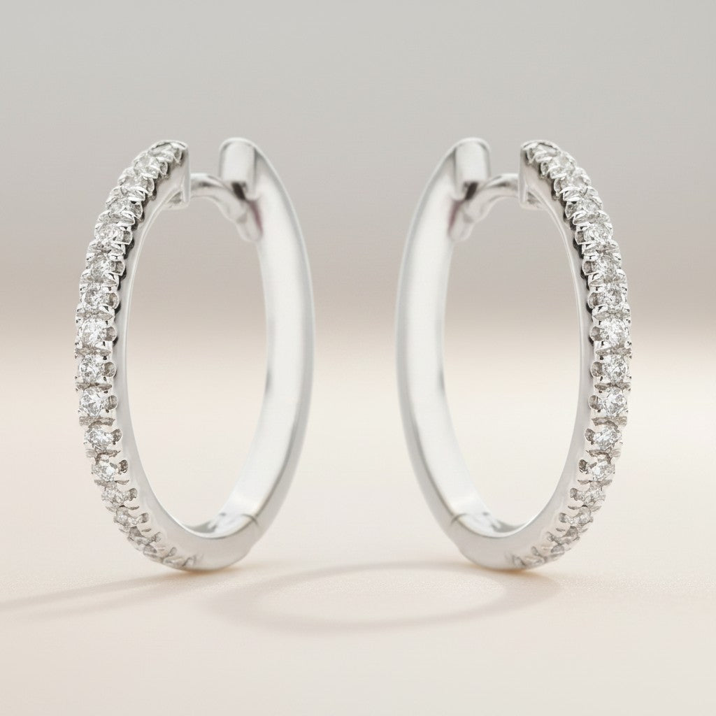 Orecchini Buonocore in oro bianco 18kt a cerchio (17mm) & diamanti bianchi, 0.21ct - 228O01DW
