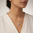 Kleiner Anhänger Chantecler, Kollektion Et Voilà, in Silber und weißem Emaille – 38074