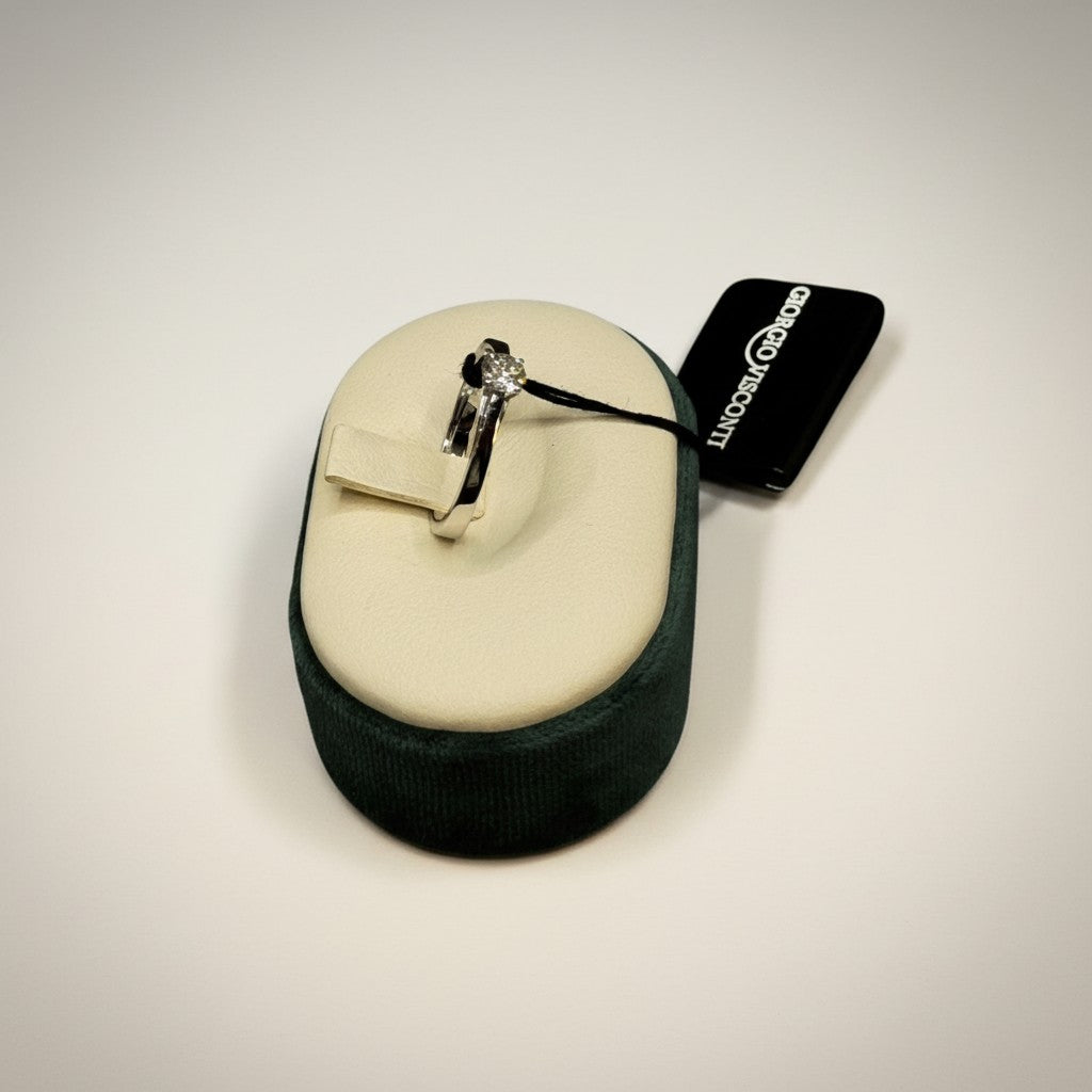 Anello solitario in oro bianco e diamante 0.41ct - AB16606F