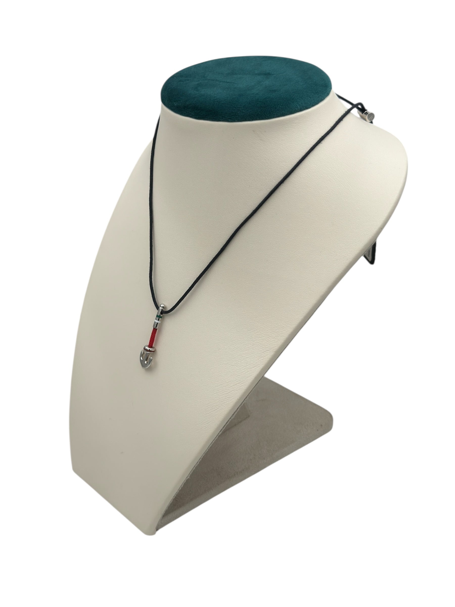 Collana Arkano in caucciù, colore nero, e pendente a forma di ancora - GC 224