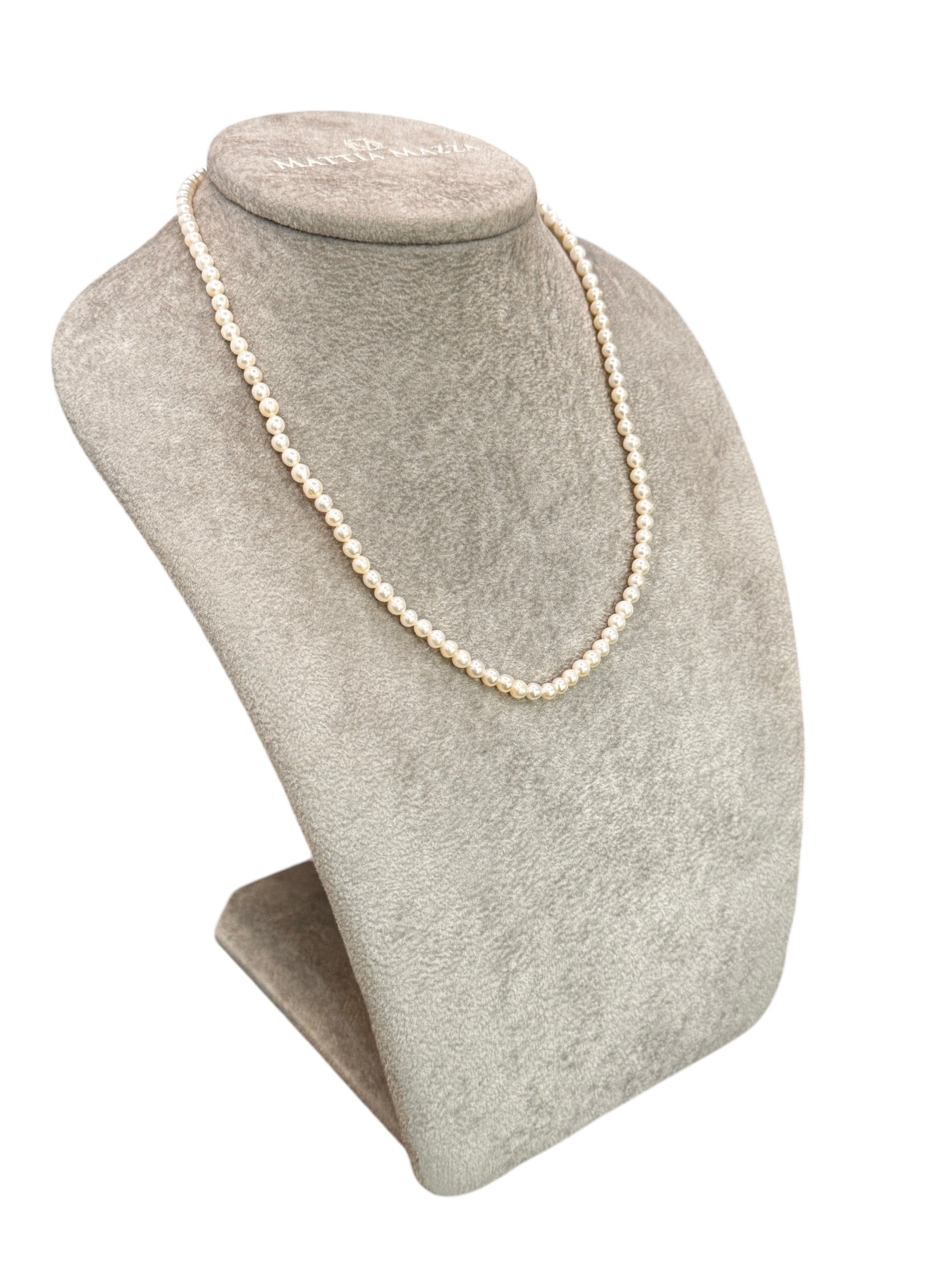 Mazza - Collana con perle fresh water, diametro 3.5-4, e chiusura in oro bianco 18kt - CL FRESH WATER 3.5-4