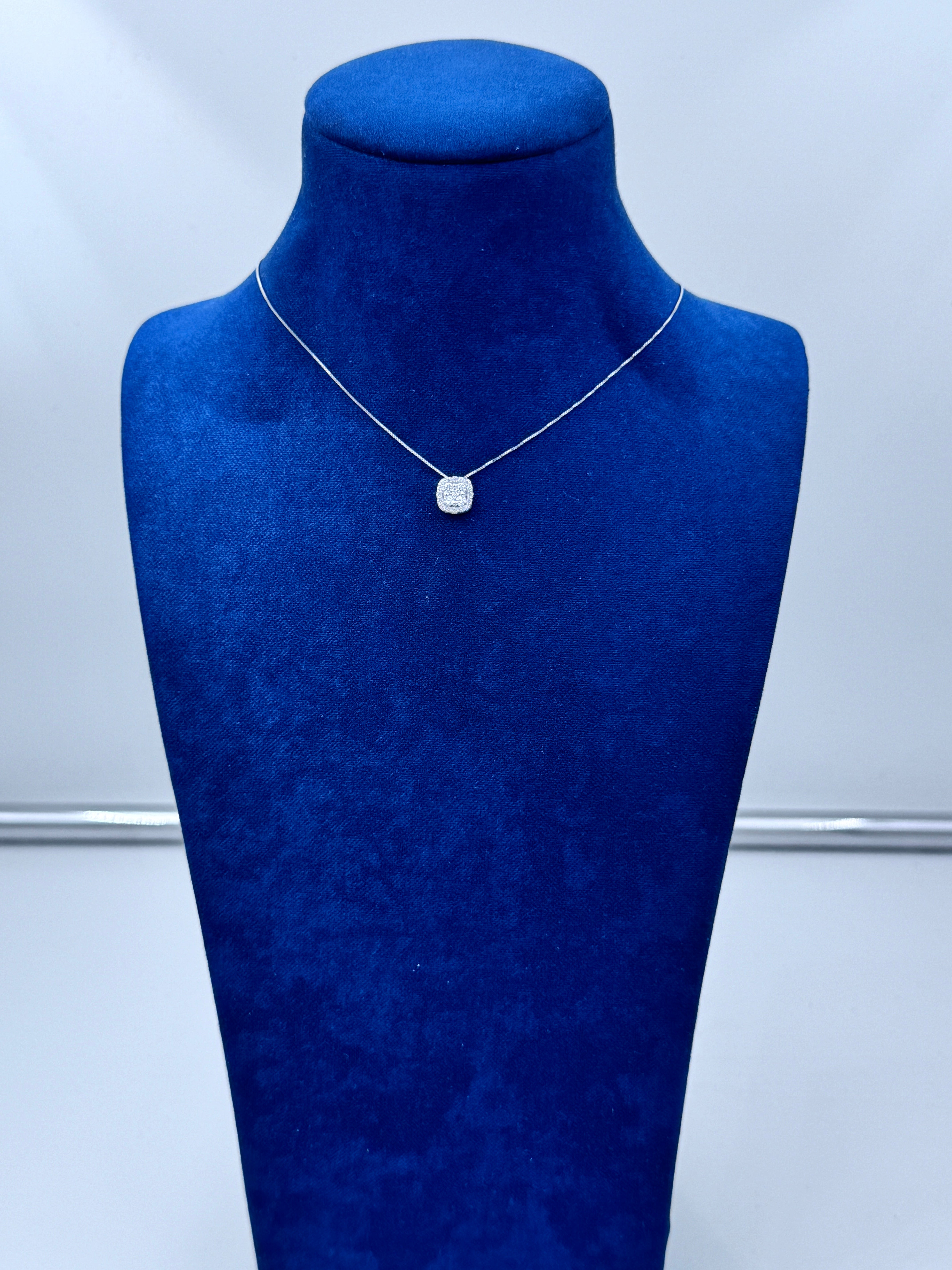 Diana - Collana punto luce in oro bianco 18kt e mosaico di diamanti - CL MAGIC 04-1