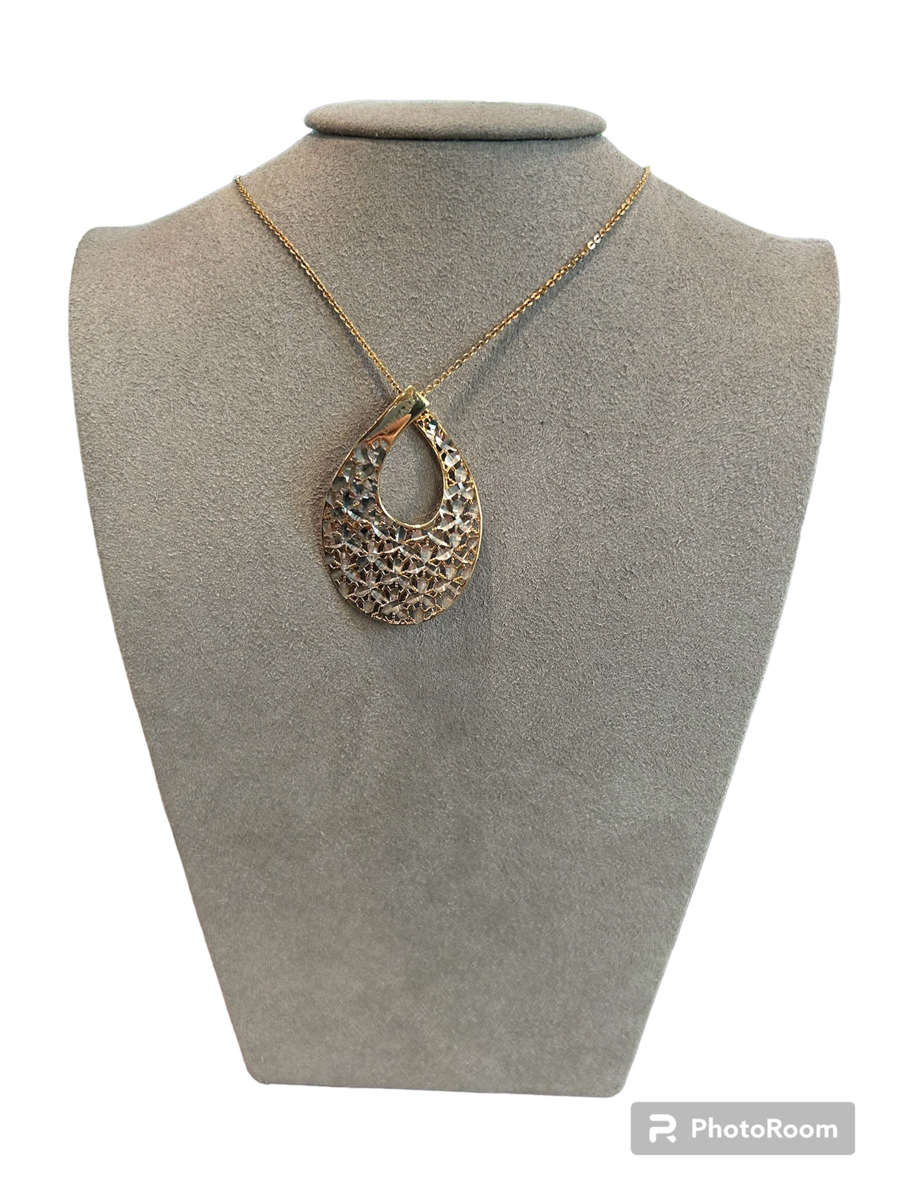 Gold silver necklace with medallion - CL 055G