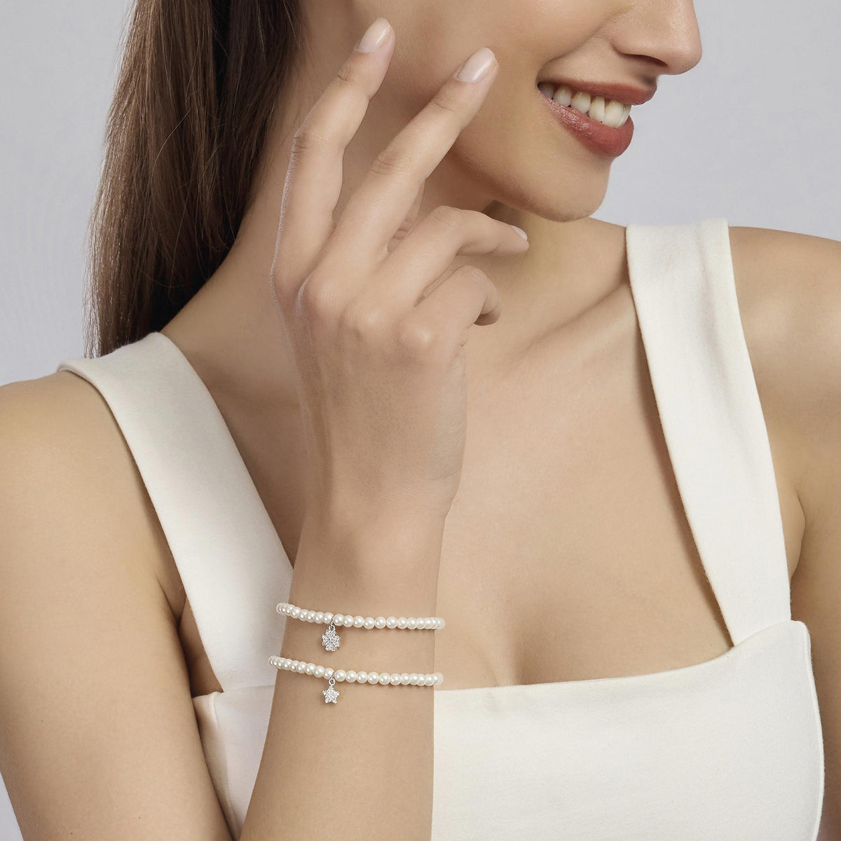 Mabina Donna - Bracciale in argento con perle conchiglia e quadrifoglio in pavè È SOLO FORTUNA - 533738