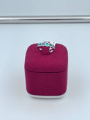 Diana - Veretta in oro bianco 18kt, giro di diamanti e 7 smeraldi - AN D. 36-7 SM