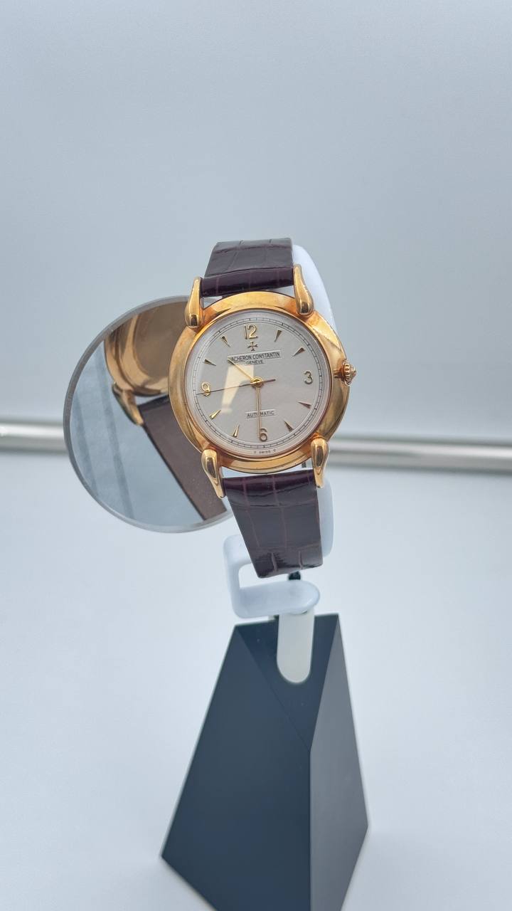 Vacheron Costantin Les Historiques, movimento automatico e cassa in oro giallo 18kt, 35mm - 48003/000J-3