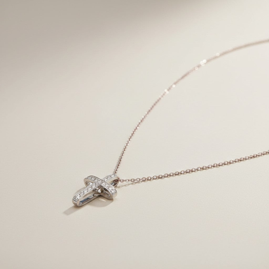 GIROCOLLO GIORGIO VISCONTI CON PENDENTE CROCE IN ORO BIANCO 18KT E DIAMANTI, 0,13ct - GBX36691