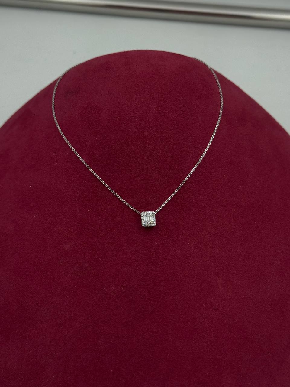 Girocollo Giorgio Visconti in oro bianco 18kt e diamanti baguette, 0.11ct - GBX40414