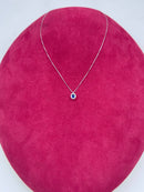 Girocollo Giorgio Visconti con Zaffiro centrale e giro di diamanti, in oro bianco 18kt, 0.21ct di zaffiro - GB37760Z