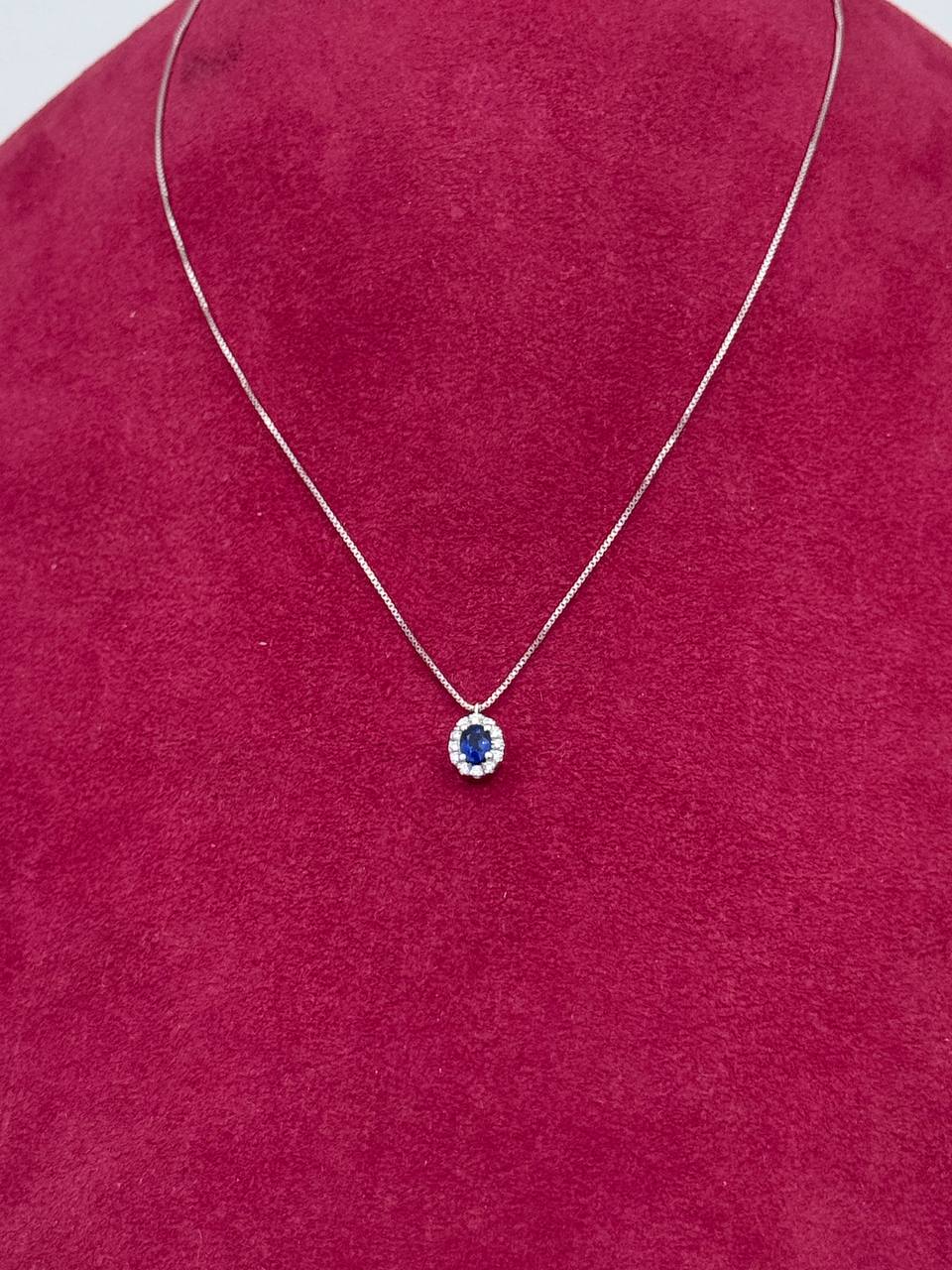 Girocollo Giorgio Visconti con Zaffiro centrale e giro di diamanti, in oro bianco 18kt, 0.21ct di zaffiro - GB37760Z
