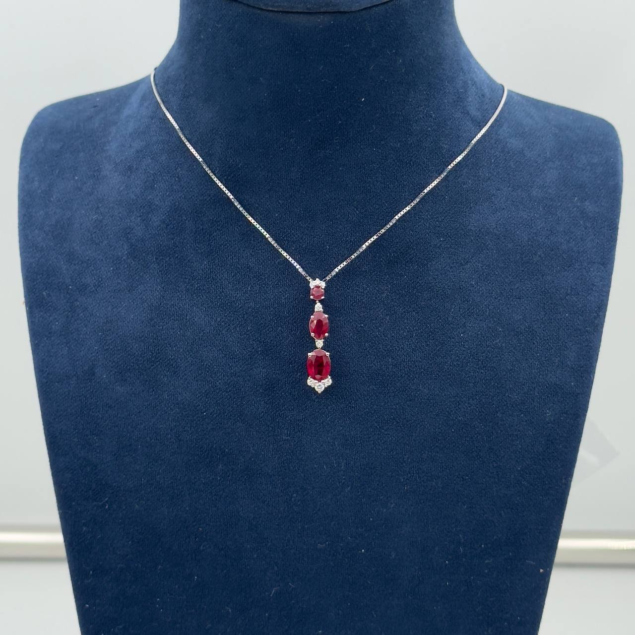 Collana trilogy Miluna in oro bianco 18kt, diamanti e rubini - CLD5366