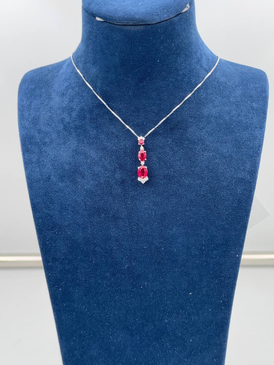 Collana trilogy Miluna in oro bianco 18kt, diamanti e rubini - CLD5366