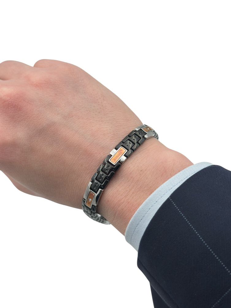 Bracciale Baraka' Collezione "Kabala" in ceramica nera, acciaio, dettagli oro rosa 18kt e  diamante centrale - BR214203