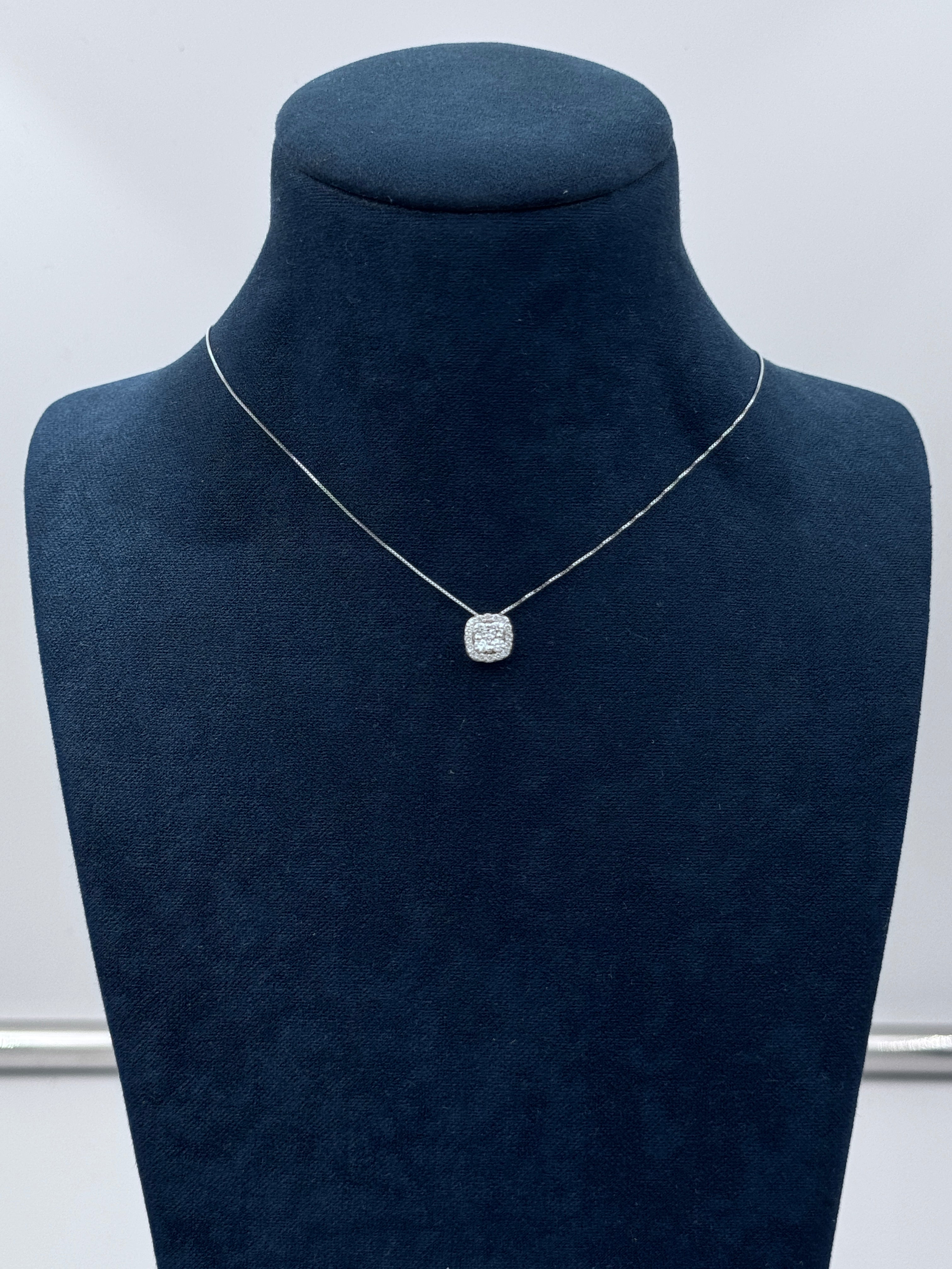 Diana - Collana punto luce in oro bianco 18kt e mosaico di diamanti - CL MAGIC 04-1