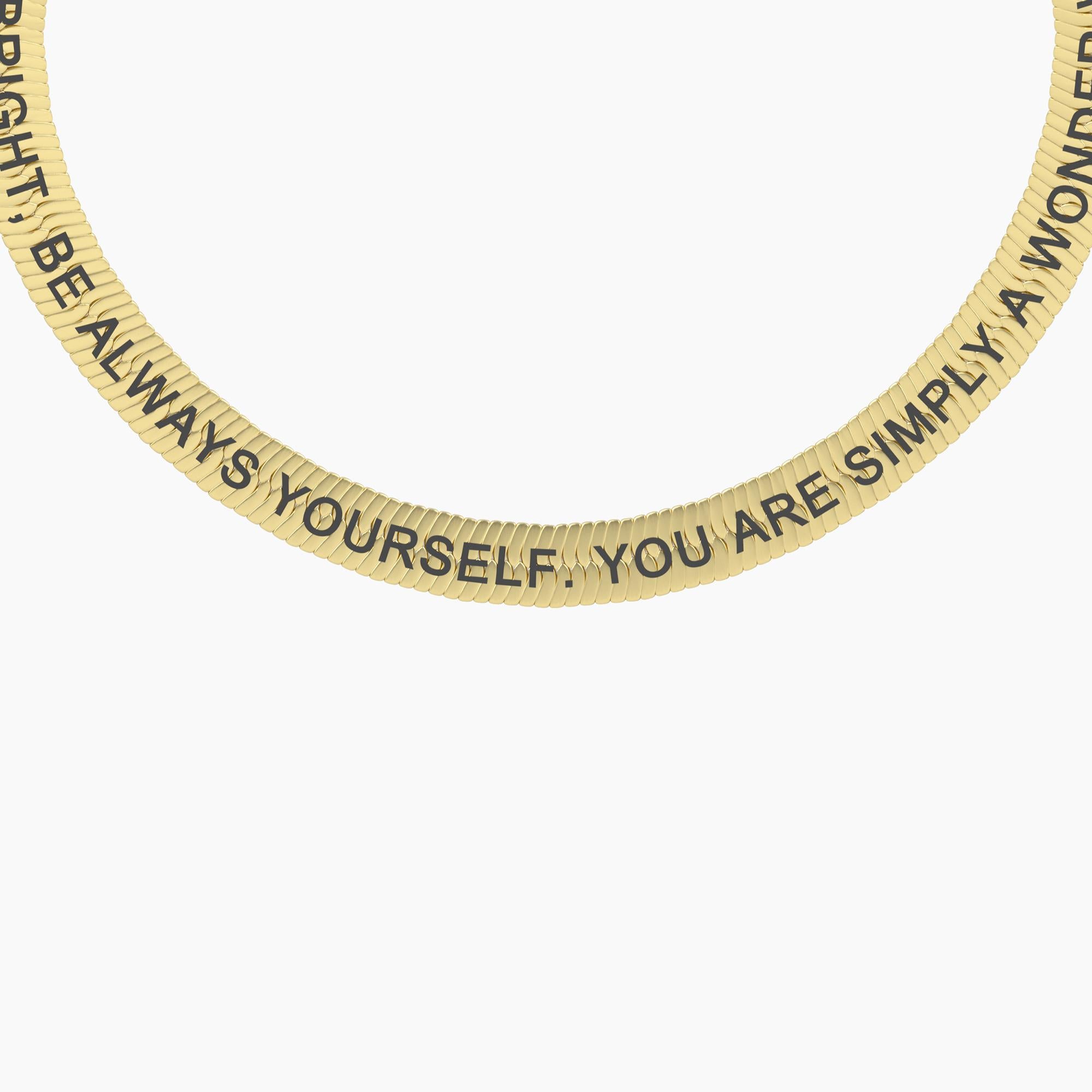 Bracciale dorato elastico con frase
Simply a wonder woman - 732354