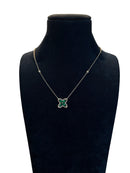 FIORE necklace in white gold and diamond ring with emerald, 0.47 carats of emeralds - 1395C03MW