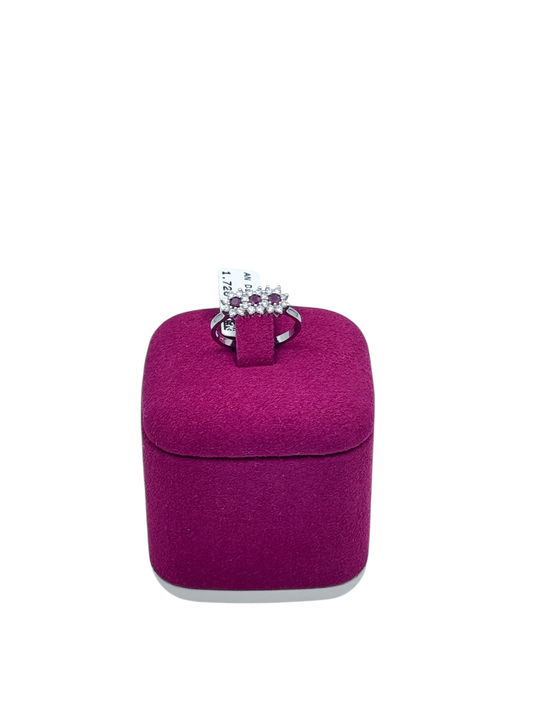 Diana - Anello Triogy in Oro Bianco 18kt, 3 Rubini e giro di diamanti - AN DIANA 30-3 RU