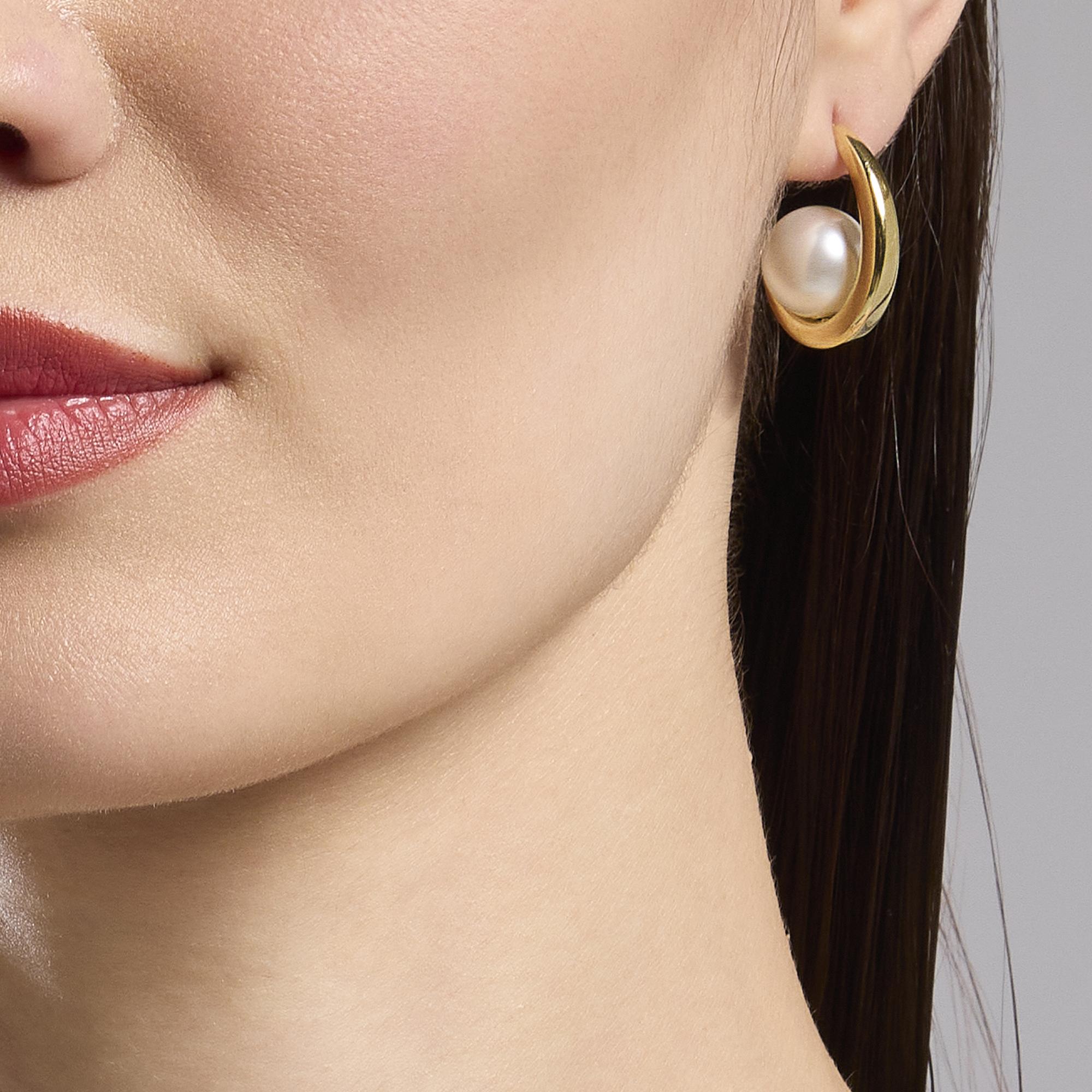 Kidult Orecchini semicerchio dorato con perle conchiglia, Style 09 - 861051