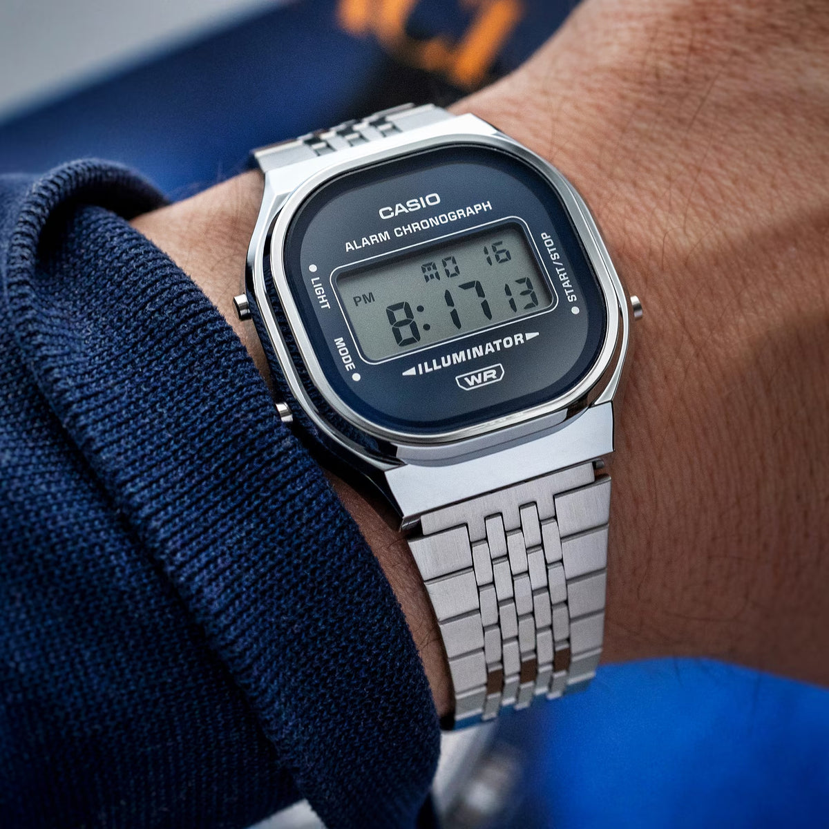 OROLOGIO CASIO digitale unisex, collezione Vintage, quadrante blu scuro, 37mm - A140WE-2AEF