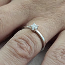 Anello Solitario Giorgio Visconti in oro bianco 18kt e diamante centrale, 0.20ct - AB12273C