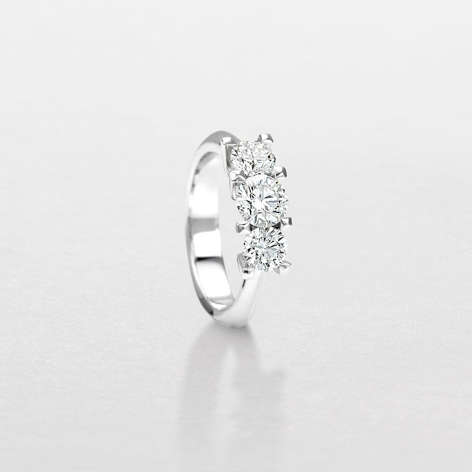Anello Trilogy giorgio visconti in oro bianco 18kt e diamanti, 0.55ct - AB15383UB