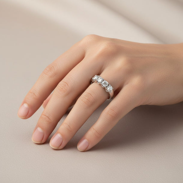 ANELLO VERETTA A 5 DIAMANTI GIORGIO VISCONTI IN ORO BIANCO 18kt, 0.45ct - AB16005E