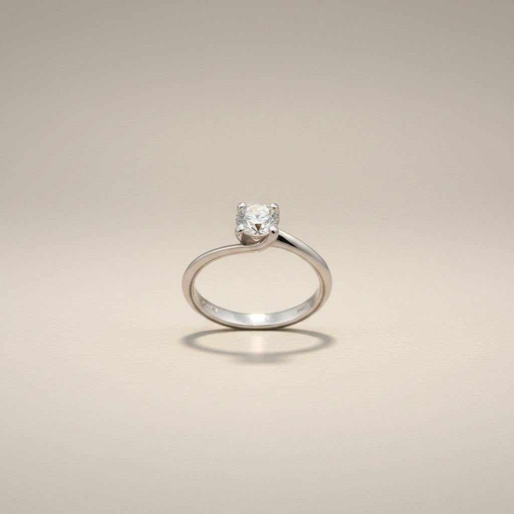 Anello Solitario Giorgio Visconti in oro bianco 18kt e diamante centrale, 0.23ct - AB16604C