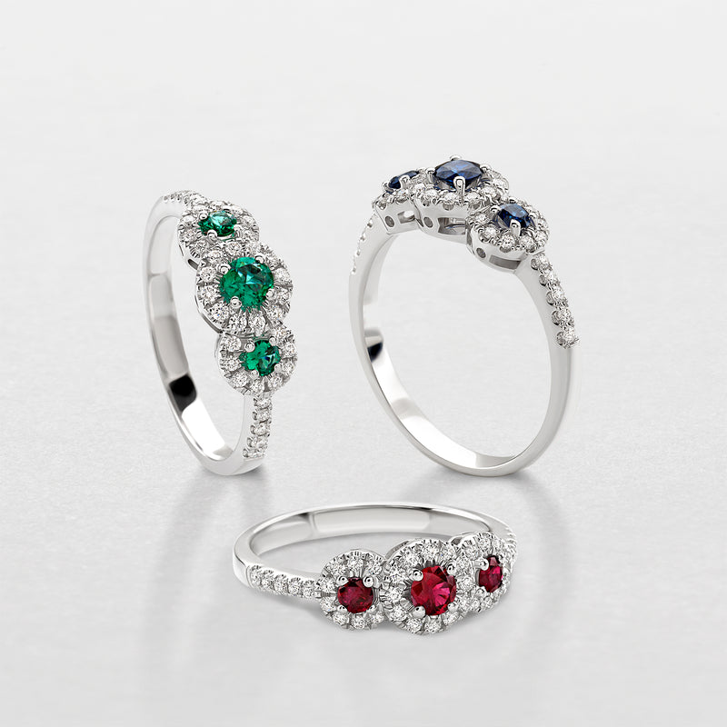 Anello Trilogy Giorgio Visconti  in oro bianco 18kt, diamanti e tre smeraldi centrali, 0.26ct di smeraldi - ABX16703S