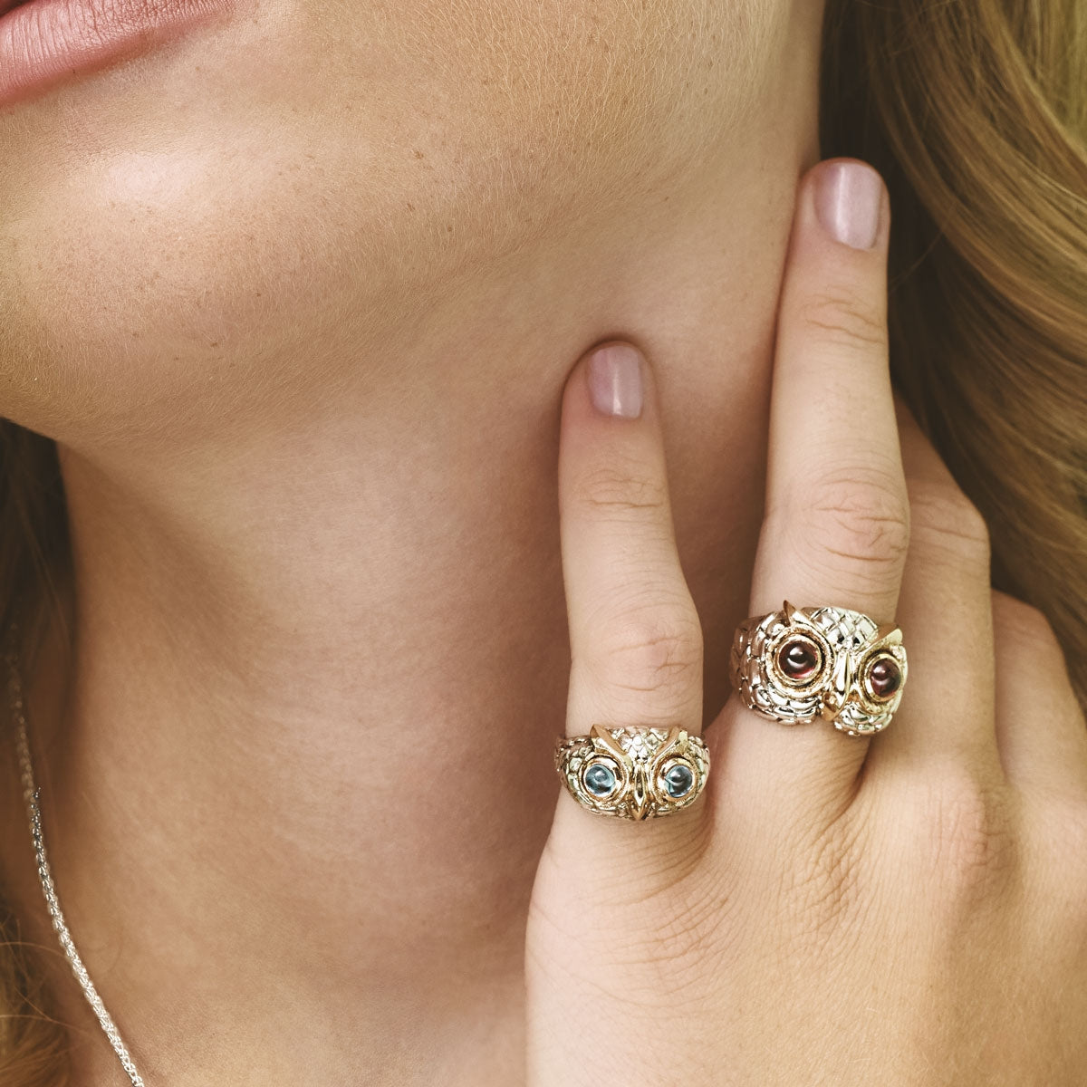 Anello De Nobili Civetta basic micro, con occhi quarzo granato rosso - AN725-Ros