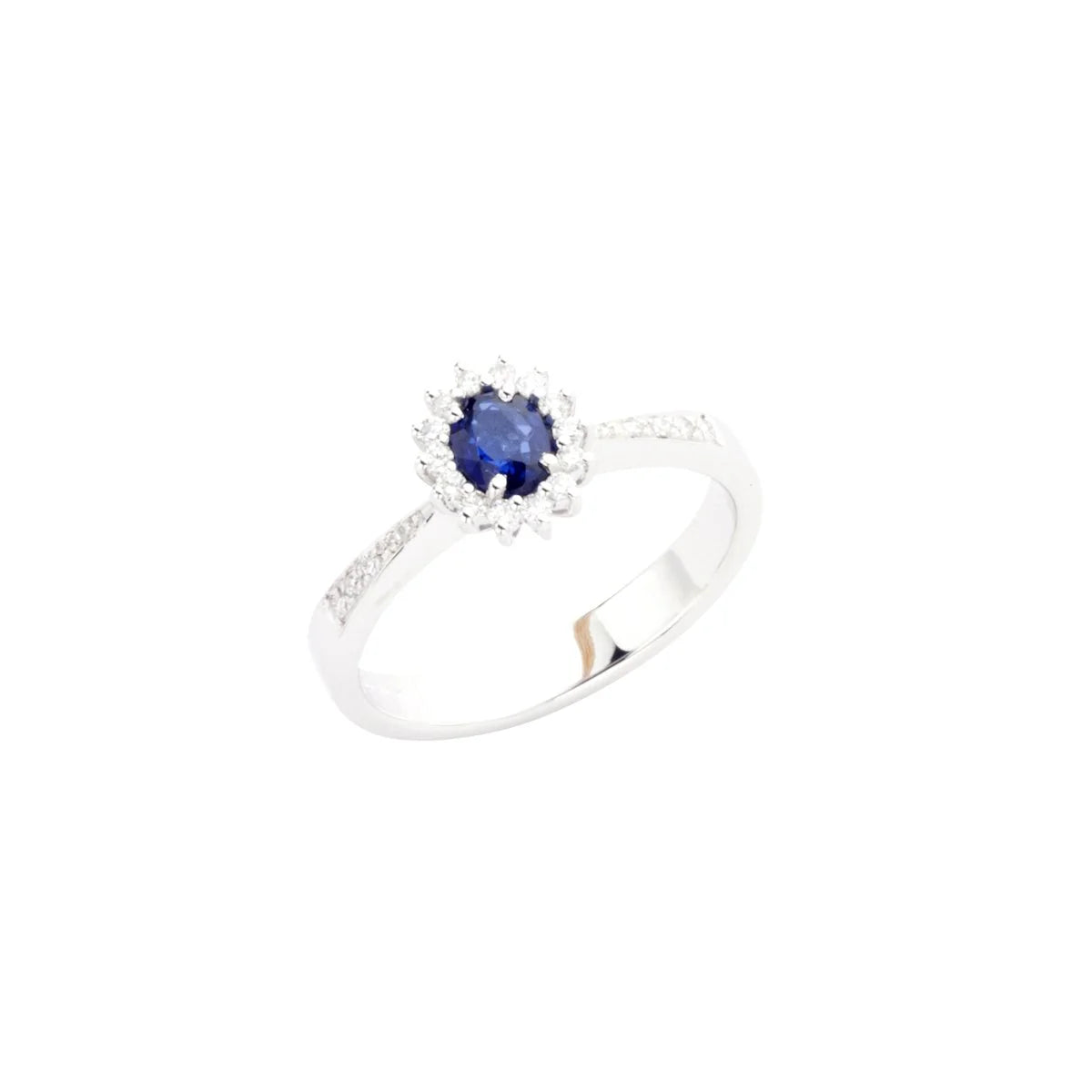 Diana - Anello con zaffiro ovale con giro di diamanti, 0.52ct di zaffiri - AN DIANA 38