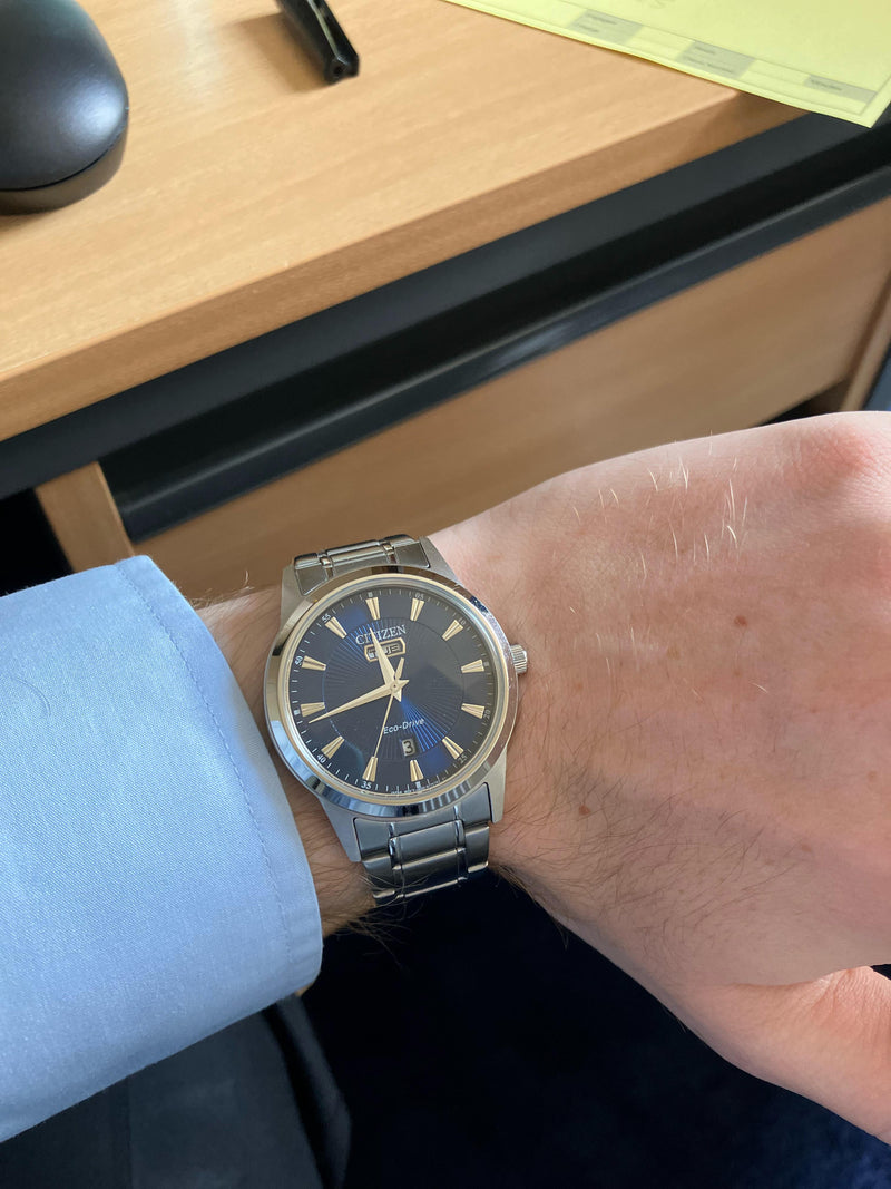 Orologio Citizen Classic, Collezione Ore Felici, quadrante blu, eco-drive, 40mm - AW0100-86L