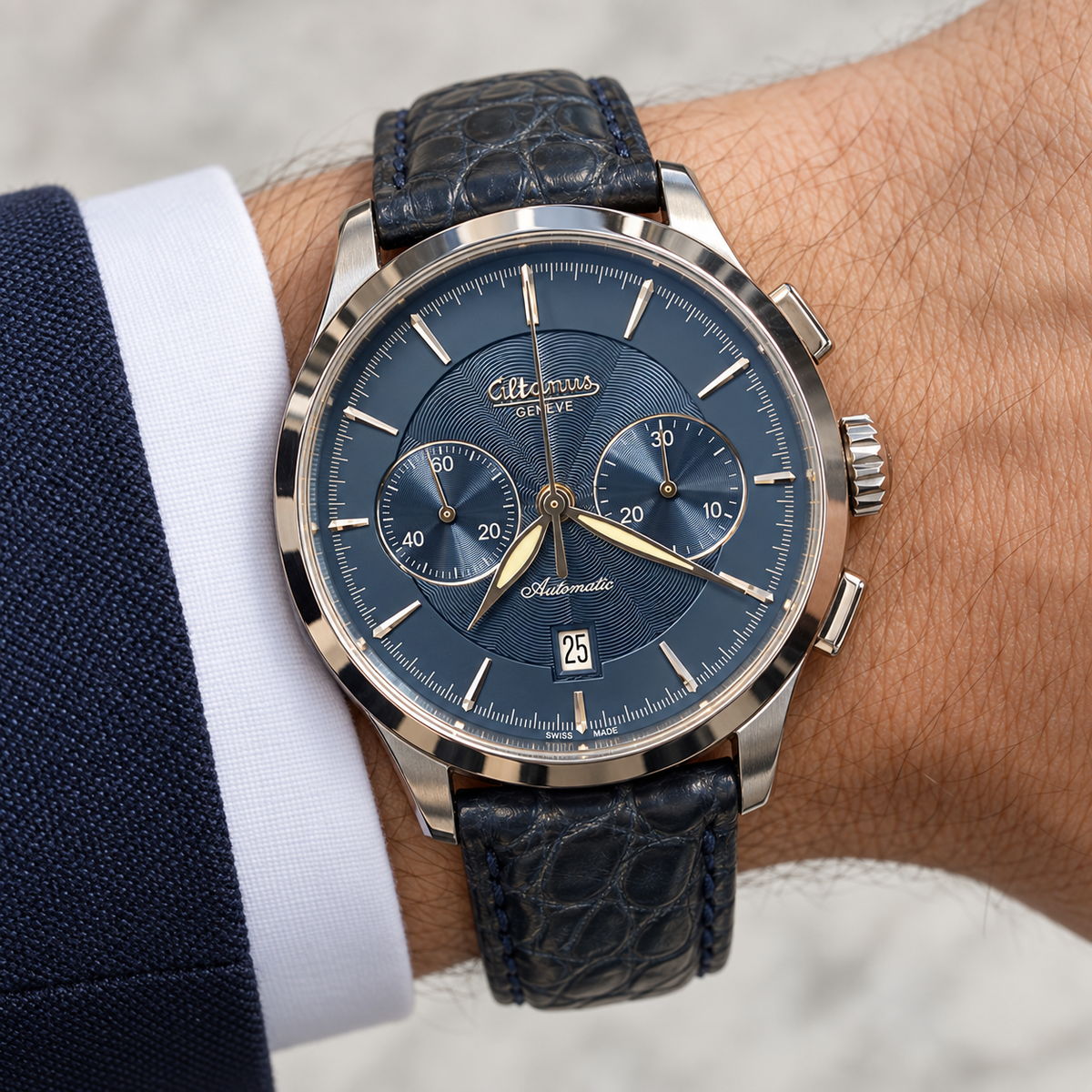 Orologio Altanus Elite — Cronografo automatico, quadrante blu e cinturino in alligatore — NOS, 42mm - 7875