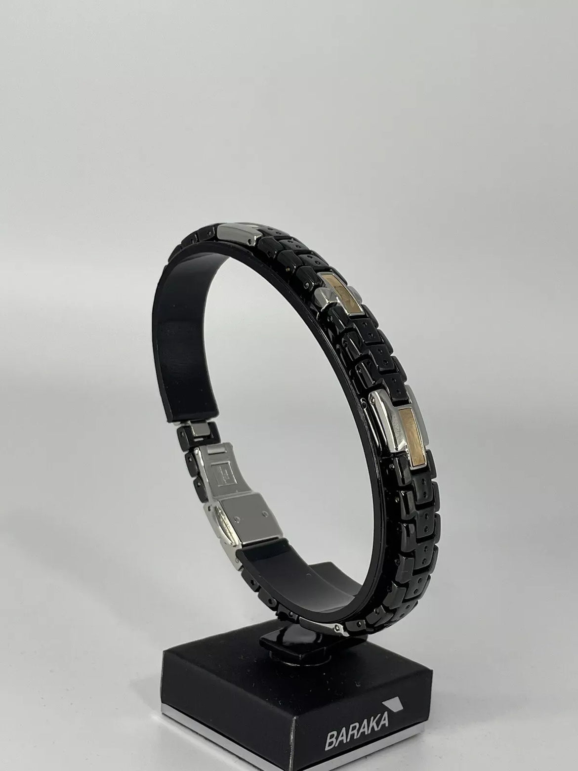 Bracciale Baraka' Collezione "Kabala" in ceramica nera, acciaio, dettagli oro rosa 18kt e  diamante centrale - BR214203