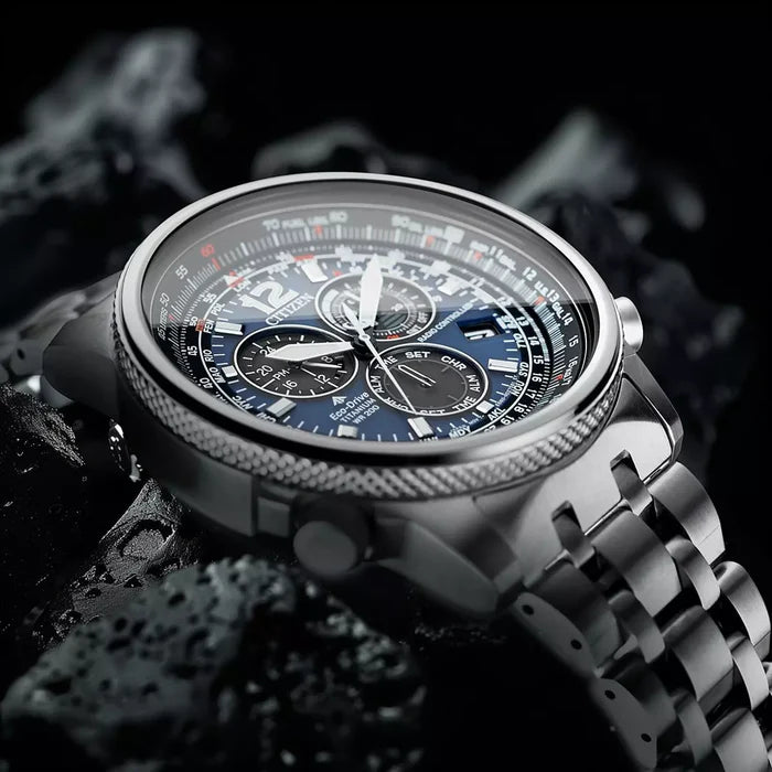 Orologio Citizen Crono Pilot Super Titanio, Radiocontrollato, 45mm - CB5850-80L