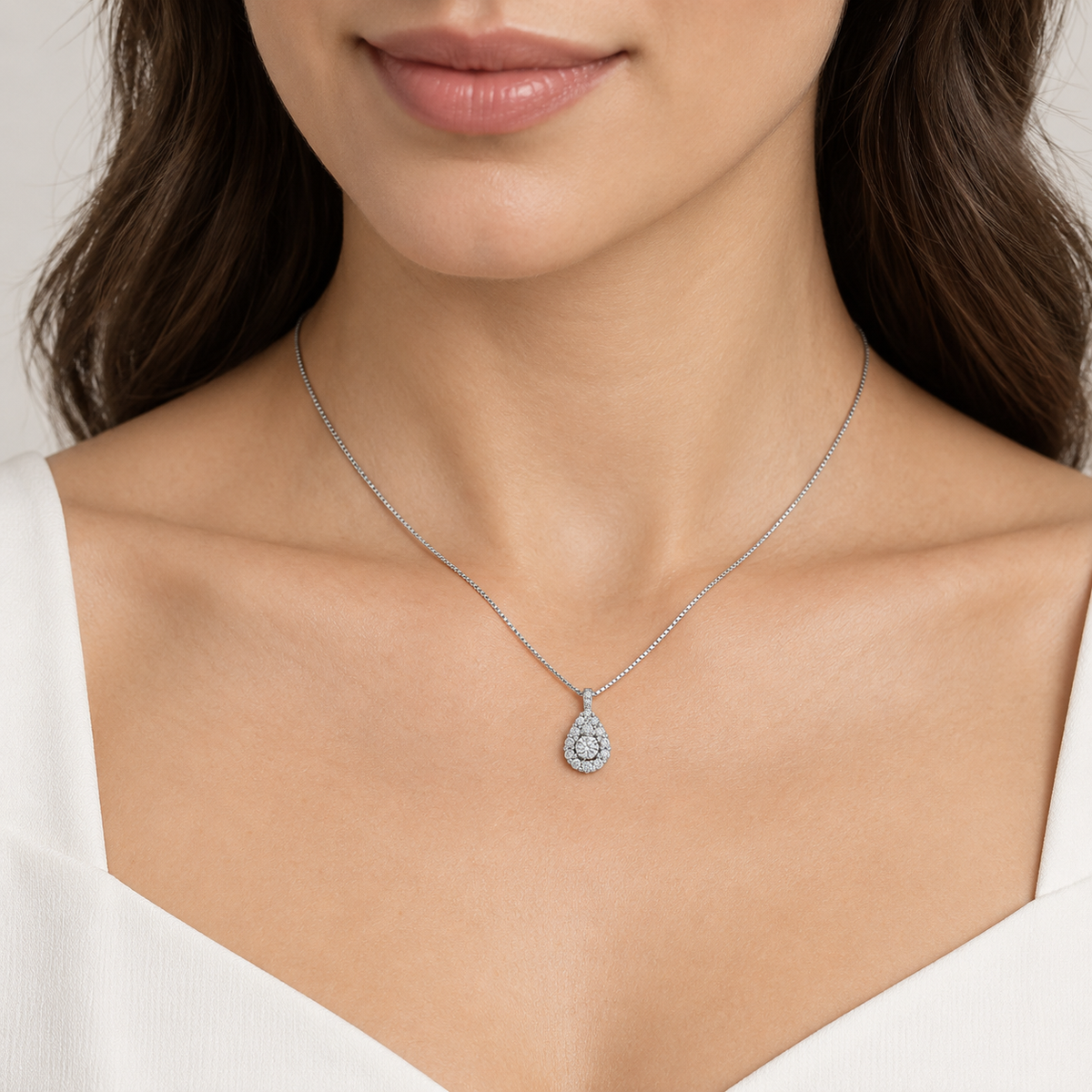 COLLIER miluna IN oro bianco 18kt e DIAMANTI, TAGLIO GOCCIA - CLD4570
