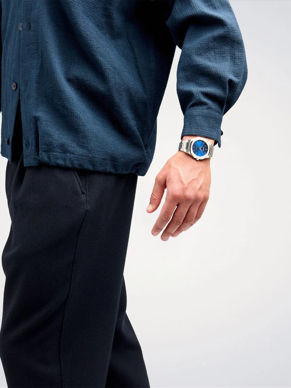 OROLOGIO D1 MILANO, Geo
Ultra Thin, quadrante blu elettrico, 40 mm - D1-UTBJ09