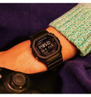 G-Shock-Uhr, Ausgangspunkt
 DW-5600-SERIE, 42,8 mm - DW-5600RW-1ER