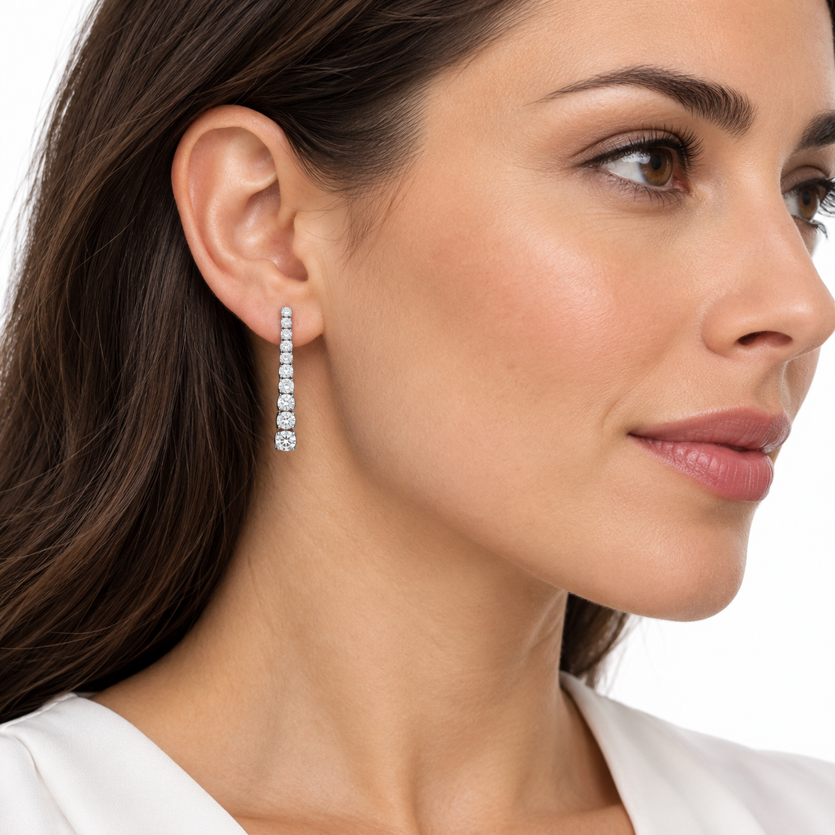 Miluna Orecchini con diamanti a scalare in oro bianco 18 kt con diamanti naturali ct 0,73 - ERD3118