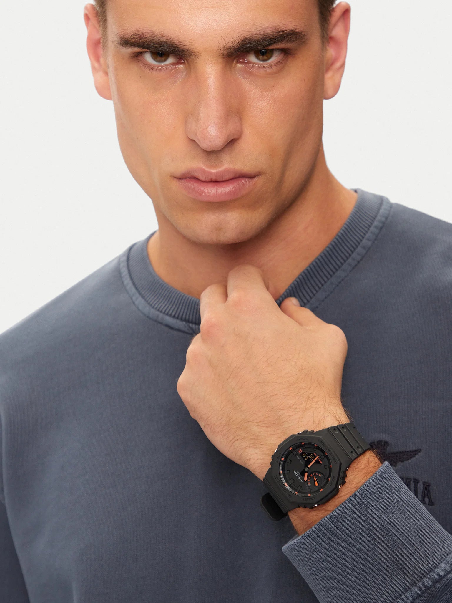 G-SHOCK KLASSISCHE UHR
 Utility Schwarz, 45 mm - GA-2100-1A4ER