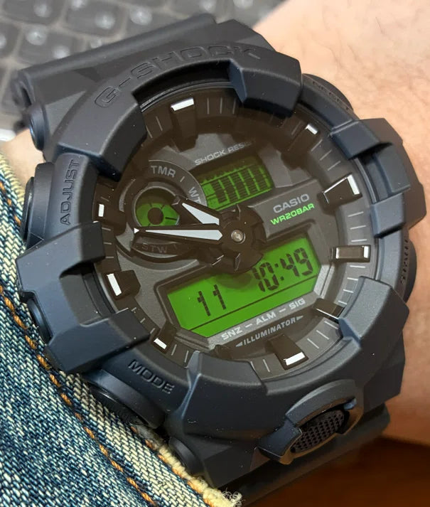 Orologio Casio G-Shock CLASSIC, quadrante nero e verde elettrico, 53MM - GA-700BEG-1AER